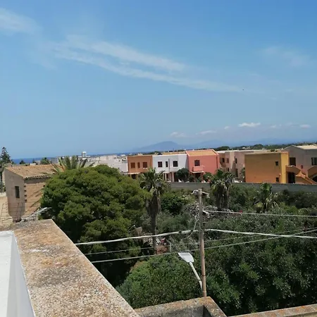 Holiday home Casa Campo Favignana